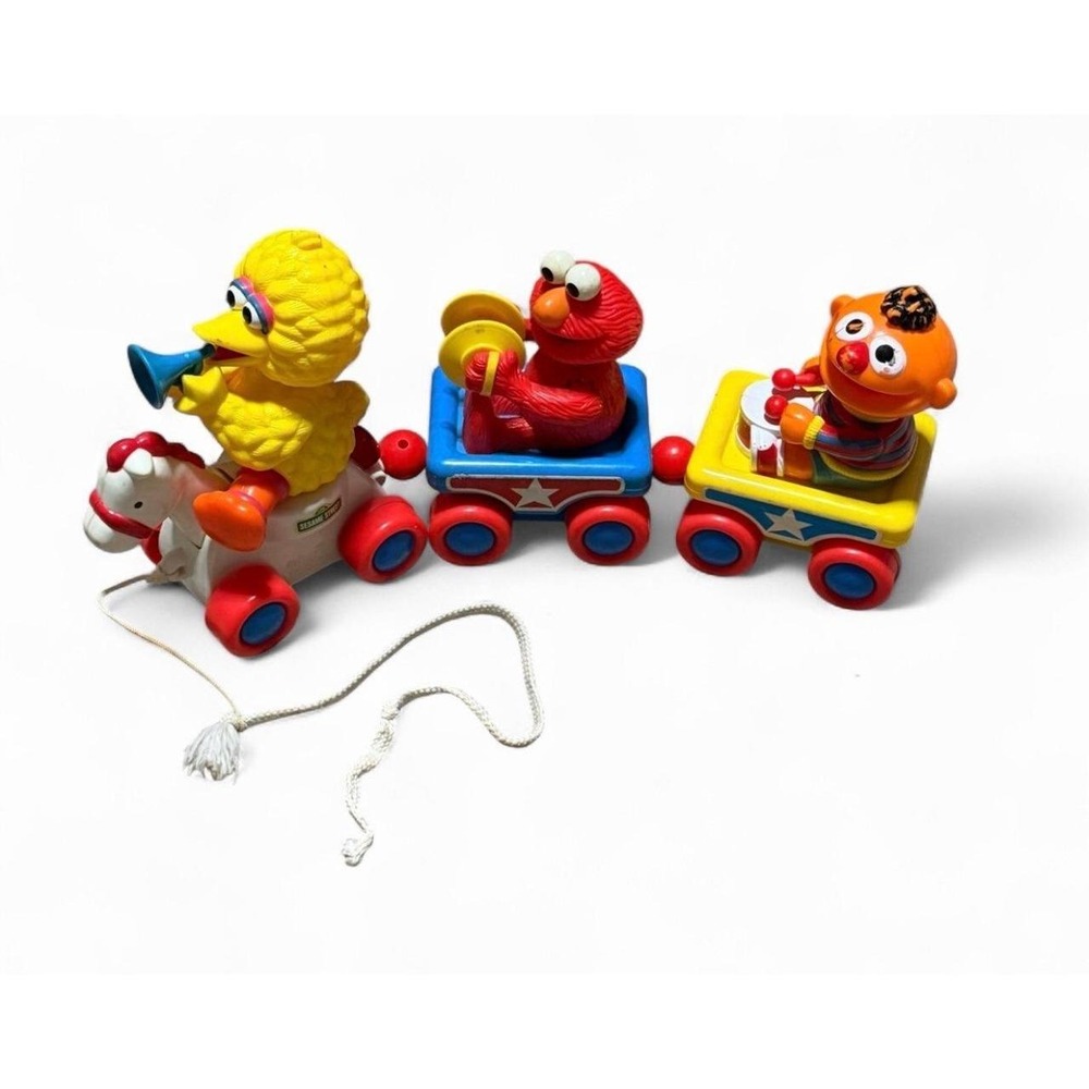 Vintage 1997 Illco Sesame Street Circus Train Pull Toy Big Bird Elmo Ernie
